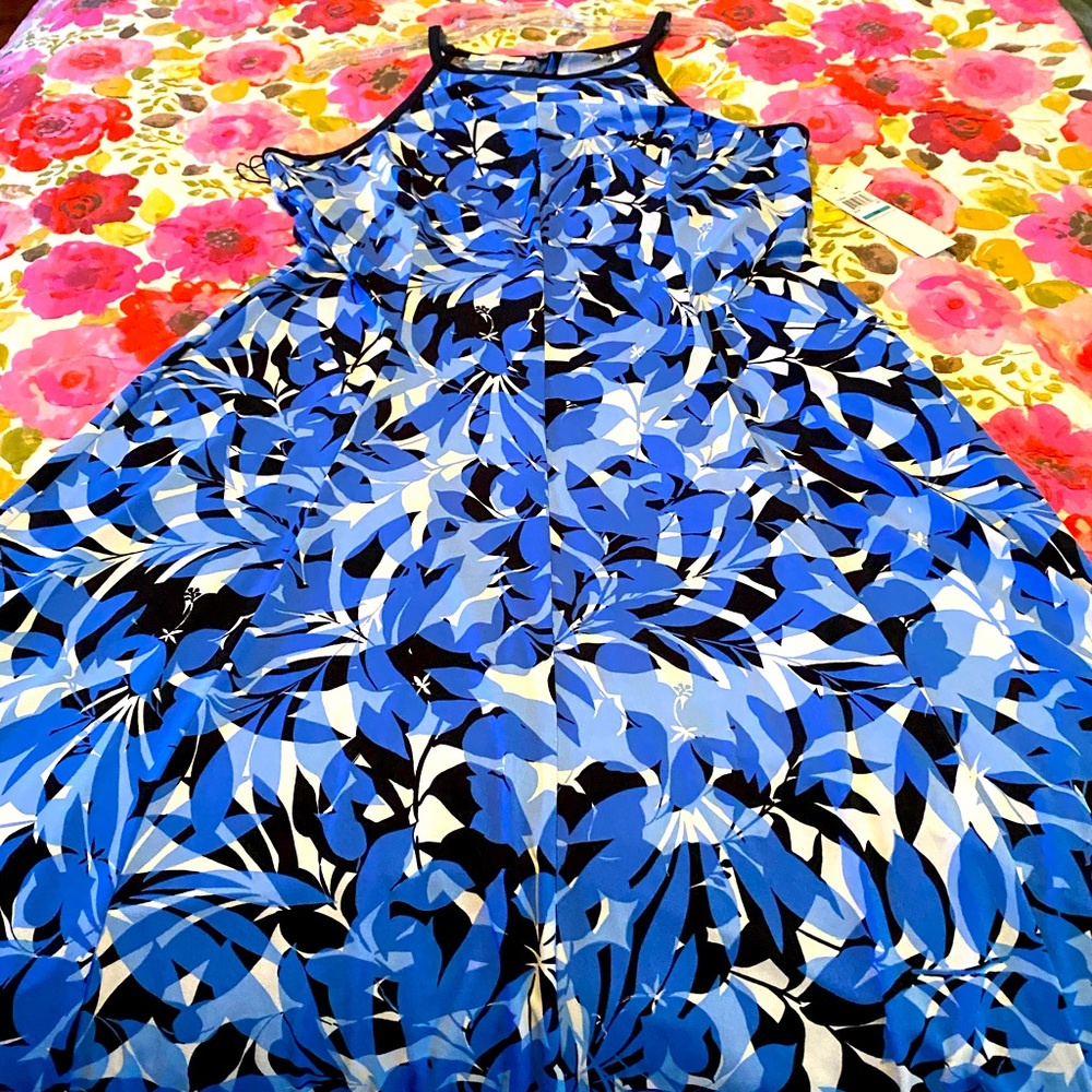 MOVING SALE! Beautiful Blue/White/Black Sundress
